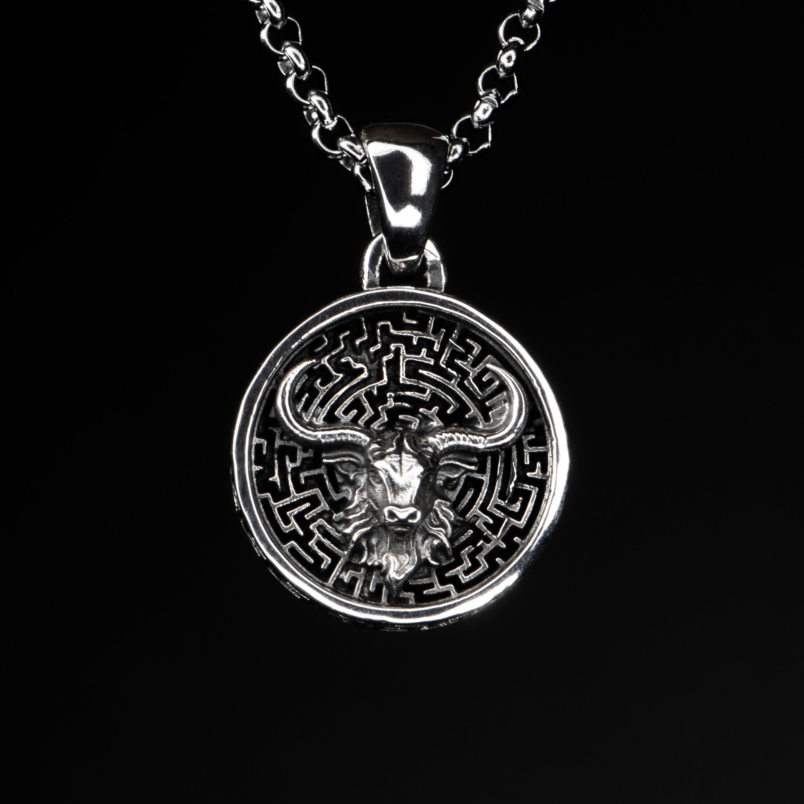 Greek Pendant - LABYRINTH